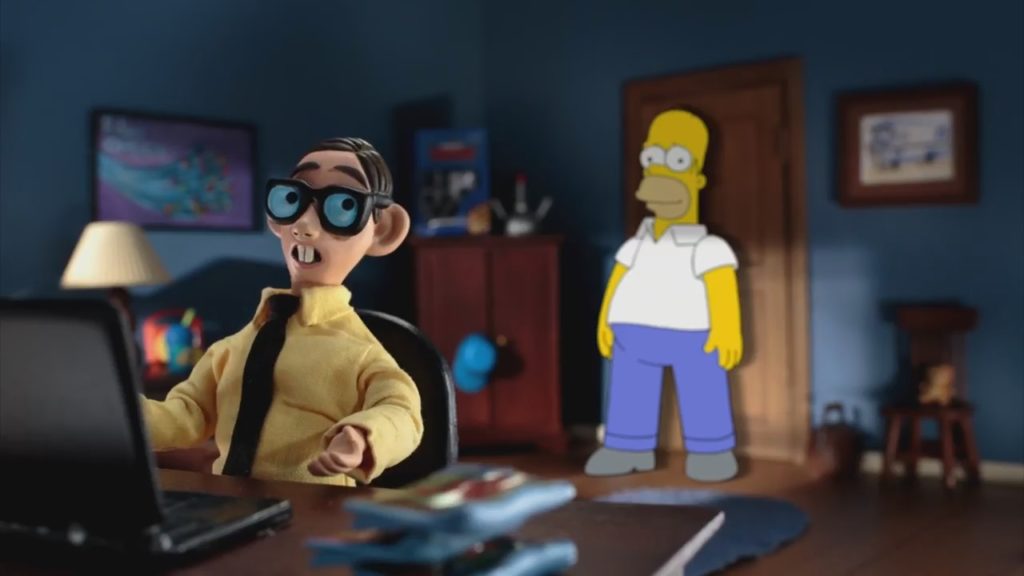 El equipo de 'Robot Chicken' realiza otro gag del sofá para 'Los ...